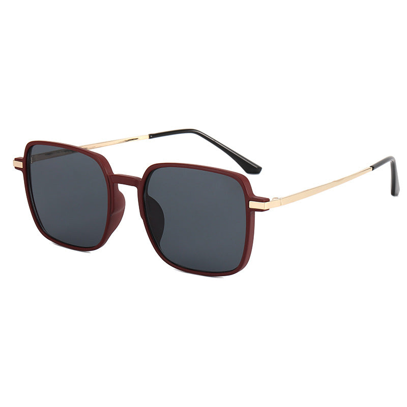 Women's fashionable oversized sunglasses with exclusive metal details Bowlift