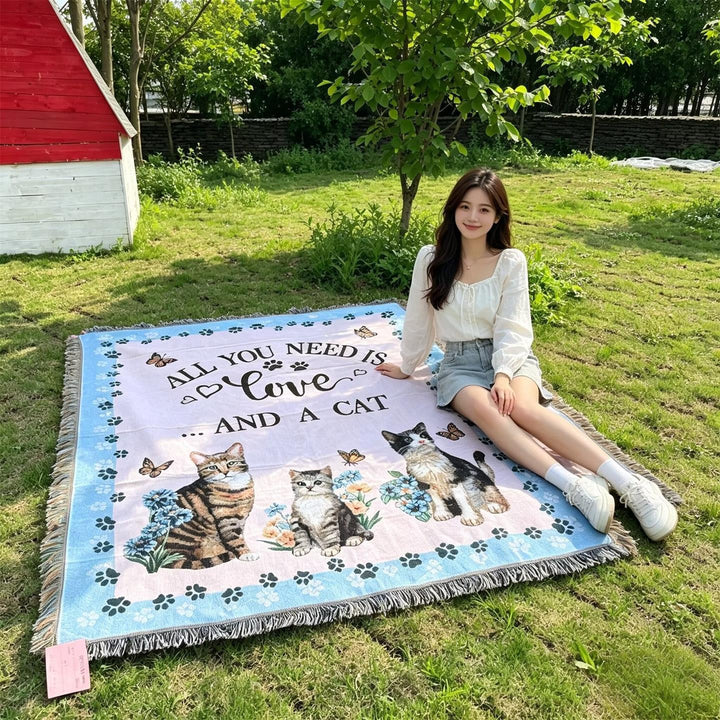 Cat-Themed Cozy Throw Blanket