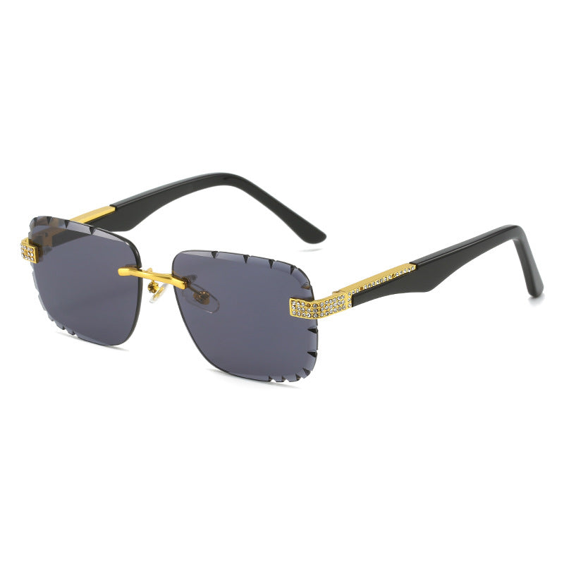 Women's Fashion Glasses with Luxurious Accents Bowlift