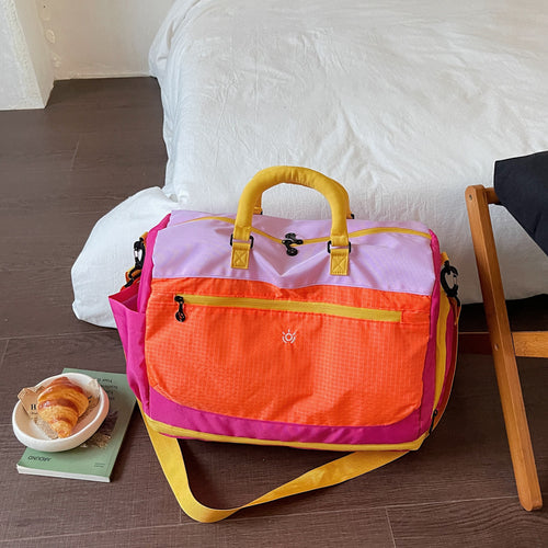 Sporty Travel Bag With Functional Design Bowlift