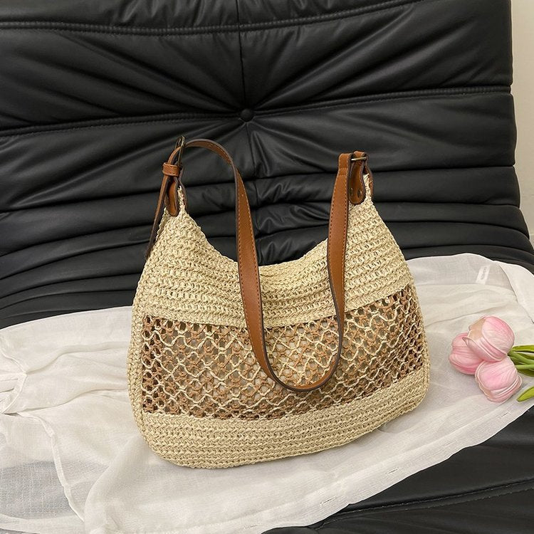 Casual Shoulder Bag Made of Natural Material Bowlift