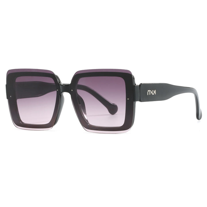Women's oversized sunglasses in urban design Bowlift