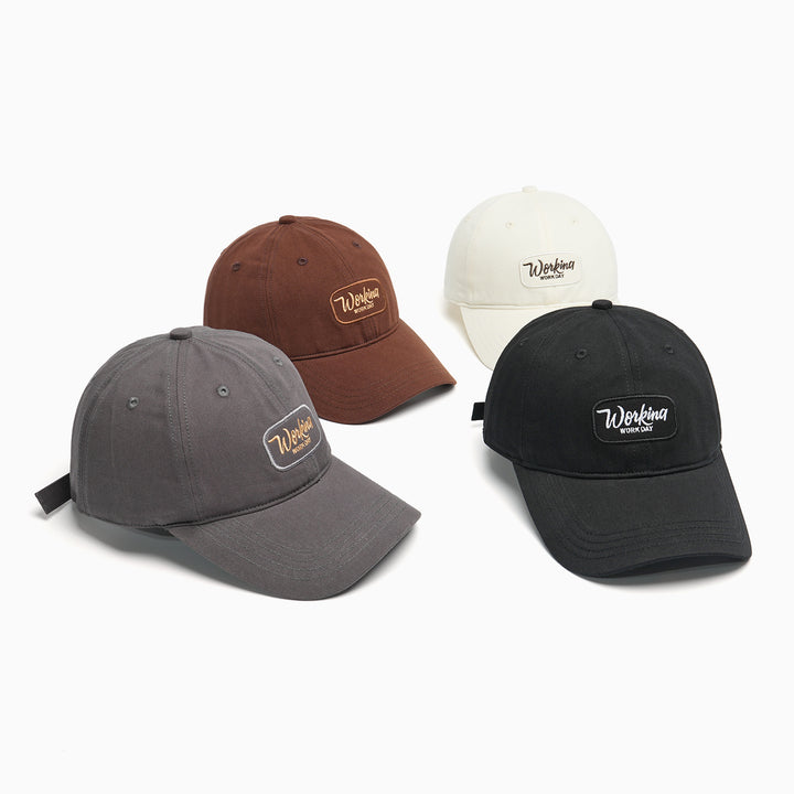 Ladies sporty cap with adjustable strap Bowlift
