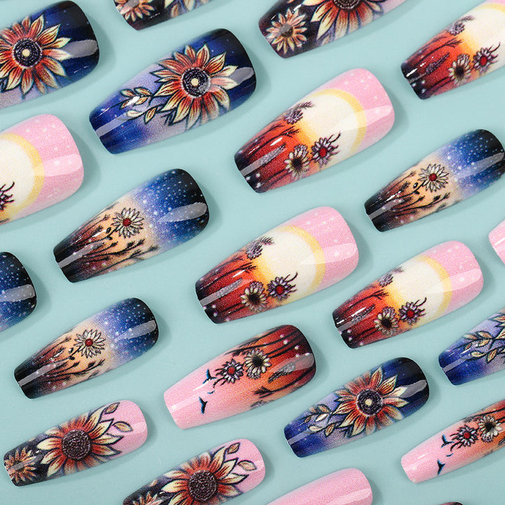 Art Nail Set with Bohemian Designs Bowlift