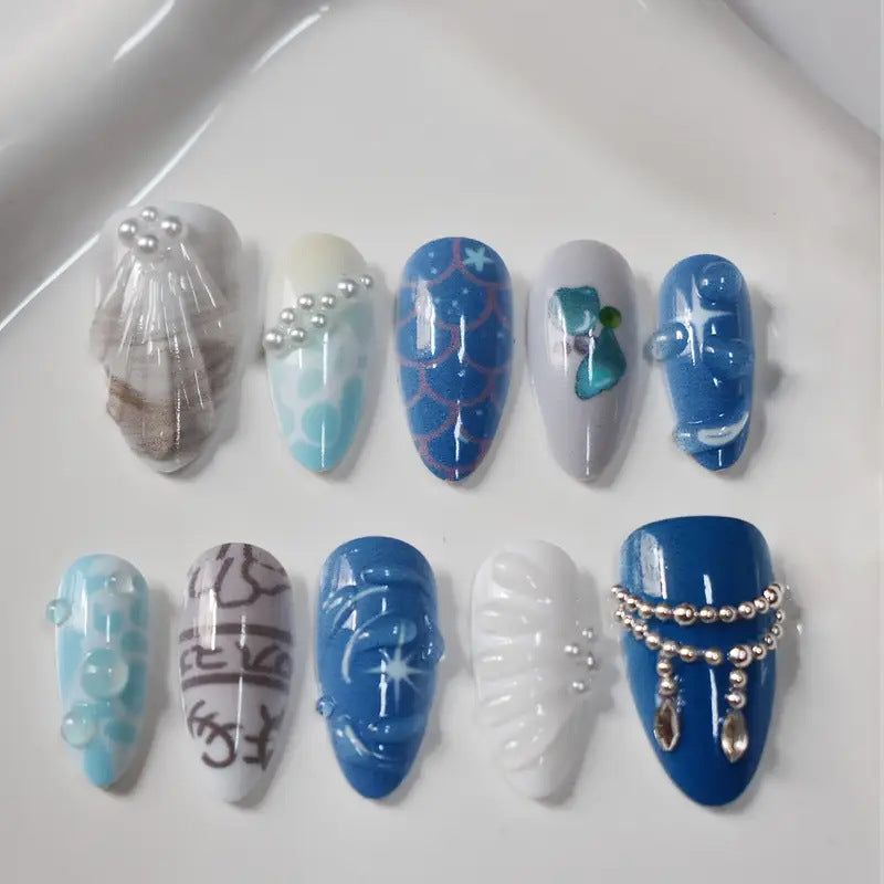 Artistic Ocean-Themed Press-On Nail Art Bowlift