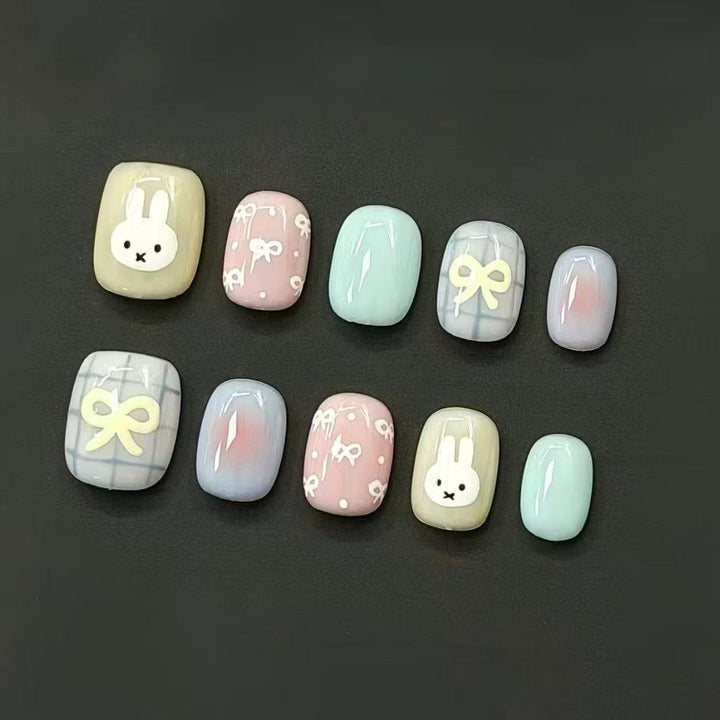 Artistic Cat-Themed Press-On Nail Art Set Bowlift