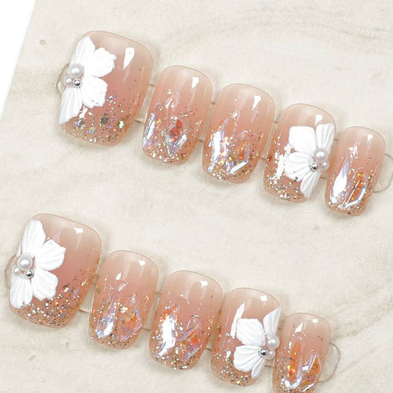 Artistic Floral-Embellished Press-On Nail Design Bowlift