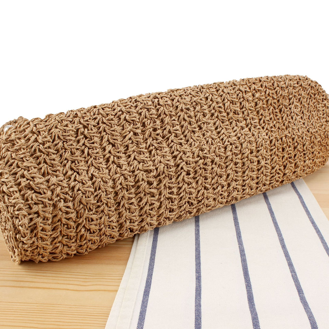 Expressive straw bag Bowlift