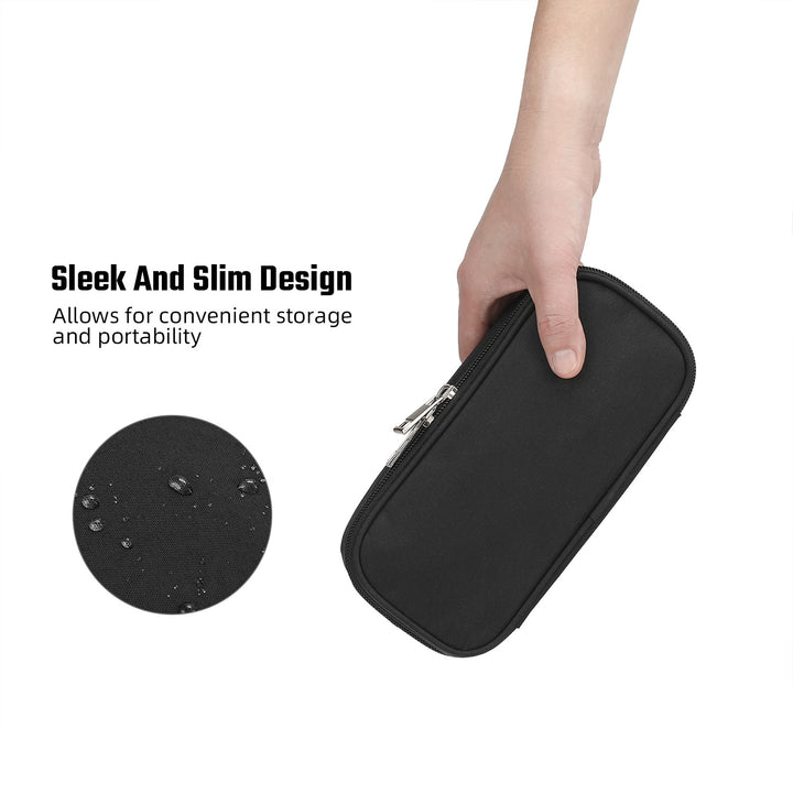Elegant and Functional Cosmetic Bag Bowlift