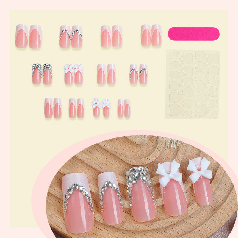 Decorative Rhinestone Press-On Nail Set Bowlift