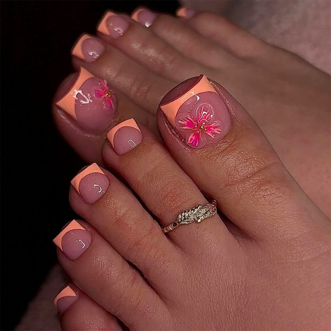 Artful toenail art with floral accents Bowlift