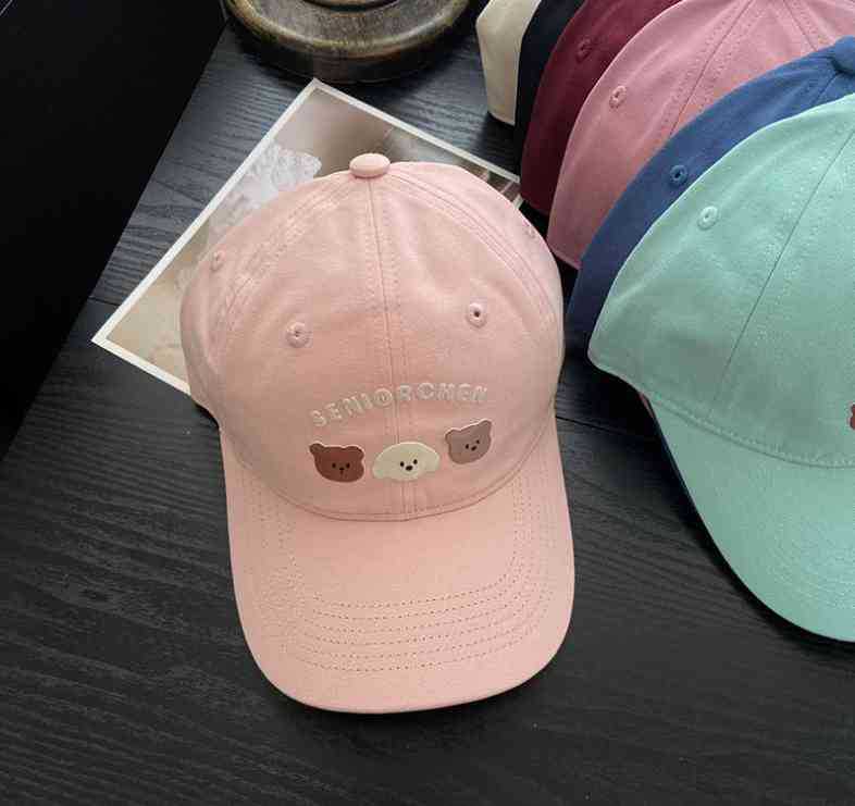 Women's Playful Graphic Cap Bowlift