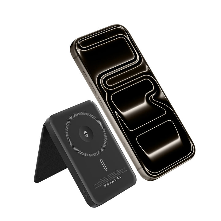 Case with Integrated Card Protection Bowlift