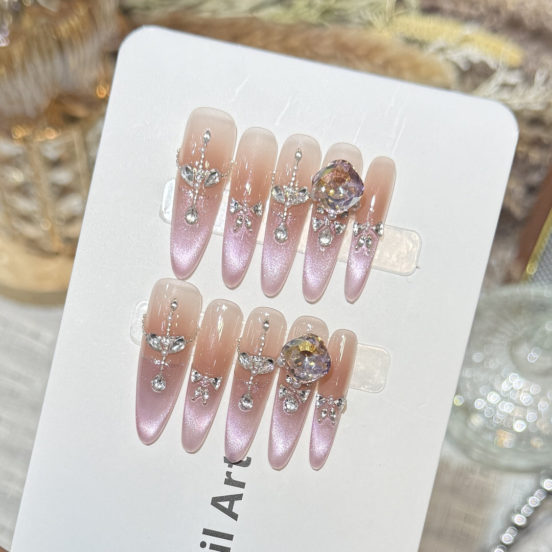 Decorative Rhinestone-Embellished Stiletto Press-On Nails Bowlift