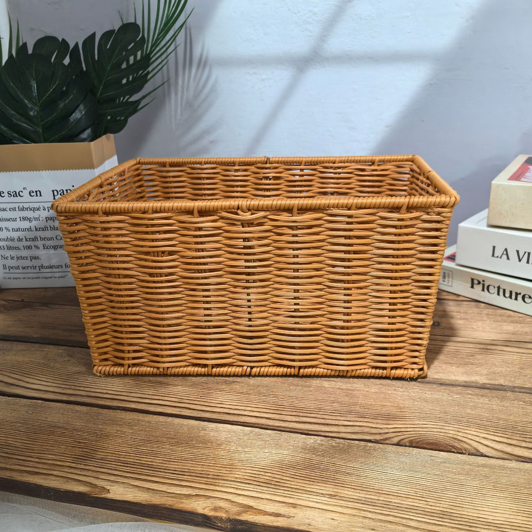 Women's rectangular basket made of woven material Bowlift