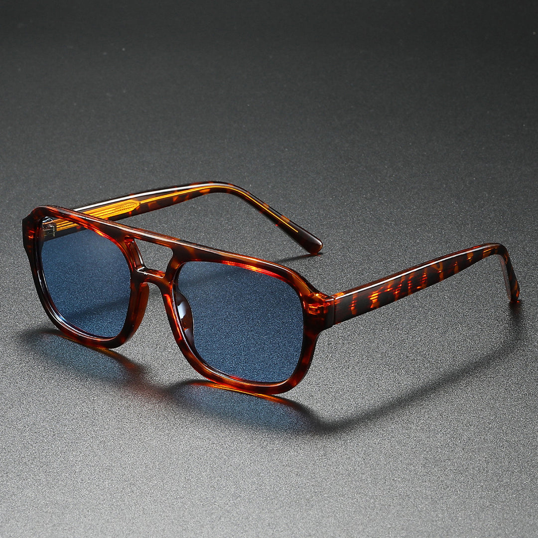 Women's fashionable sunglasses in elegant, angular design Bowlift