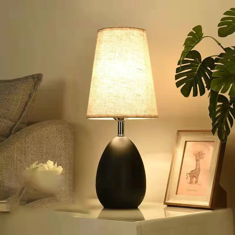 Elegant Ceramic Table Lamp