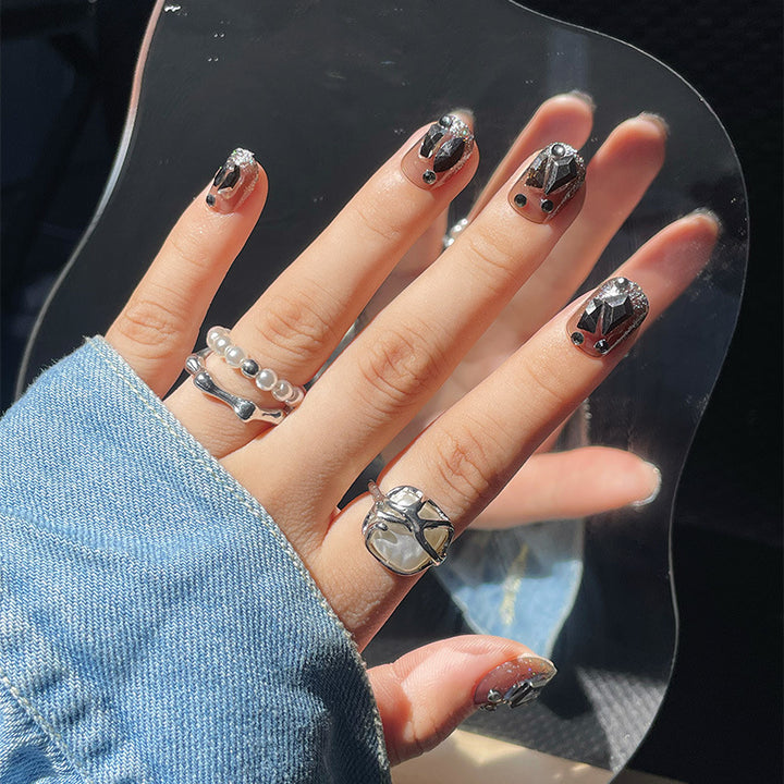 Elegant Crystal-Embellished Press-On Nail Art Bowlift