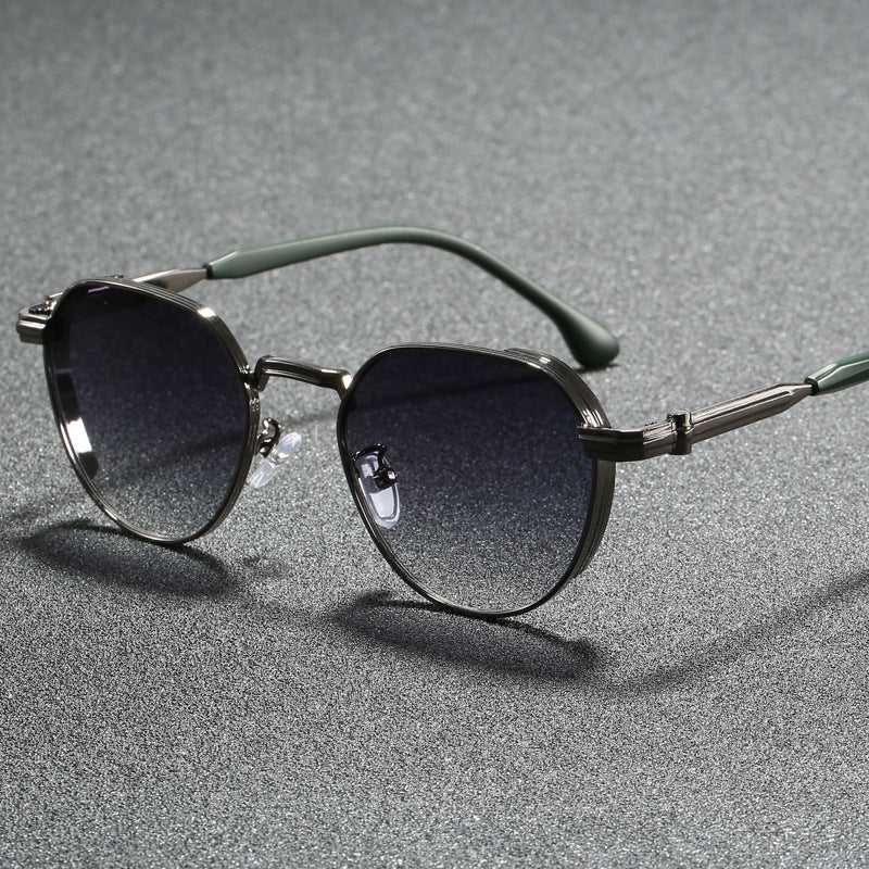 Women's geometric sunglasses in modern design Bowlift