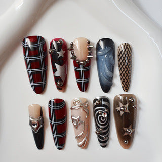 Gothic Themed Press-On Nail Art Bowlift