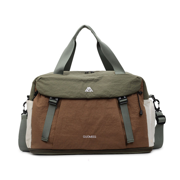 Versatile Multi-Pocket Weekender Duffel