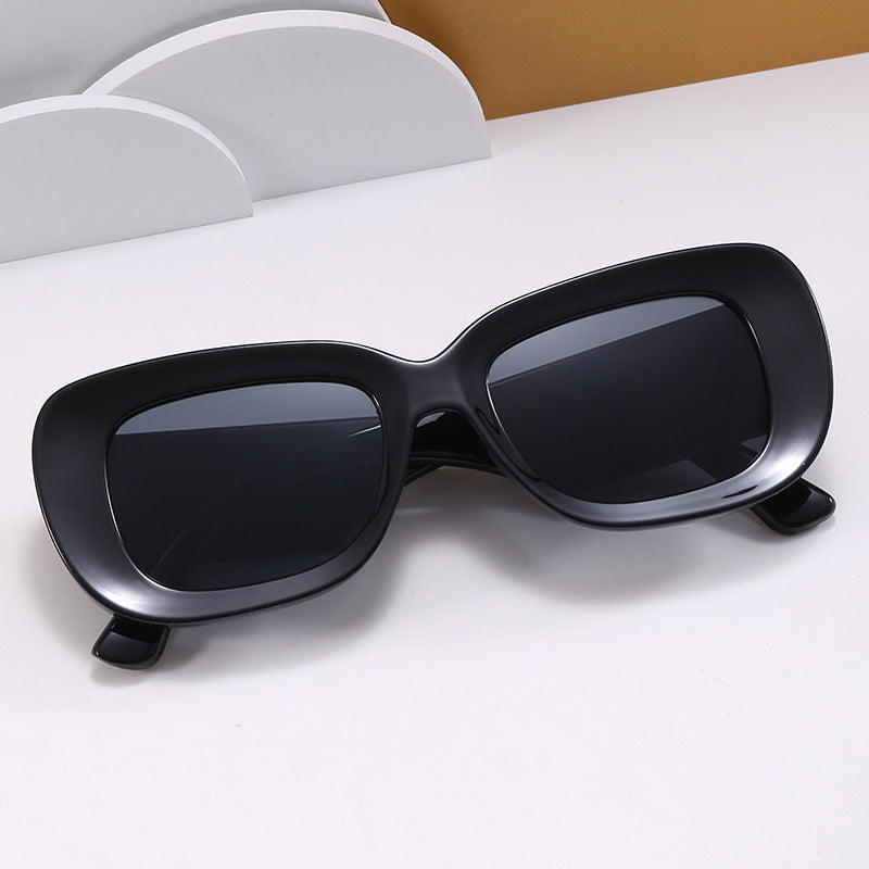Women oversized plastic sunglasses Bowlift