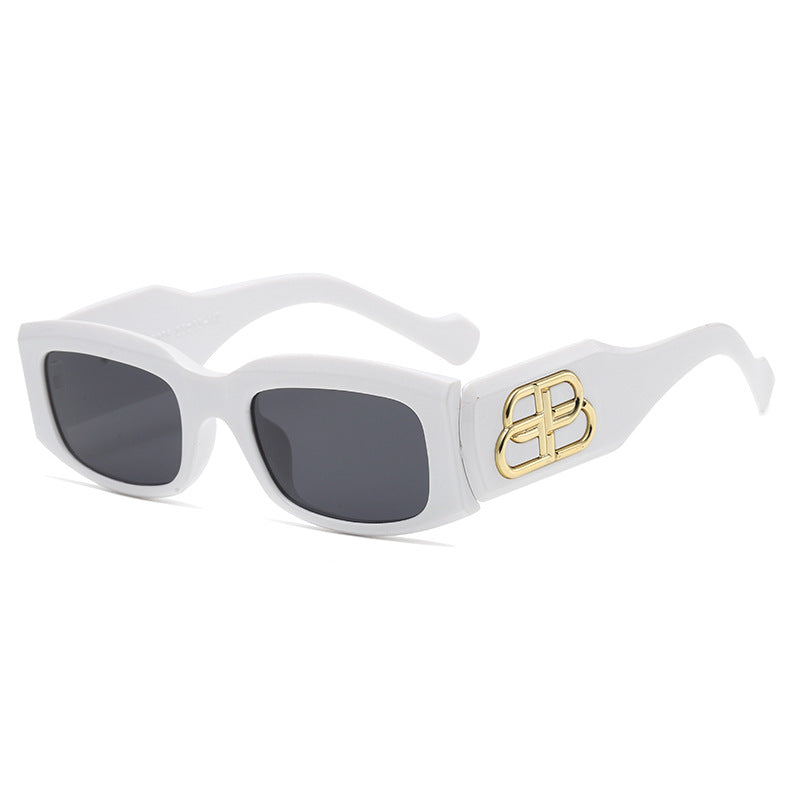 Women's fashionable square sunglasses with luxurious frame accents Bowlift