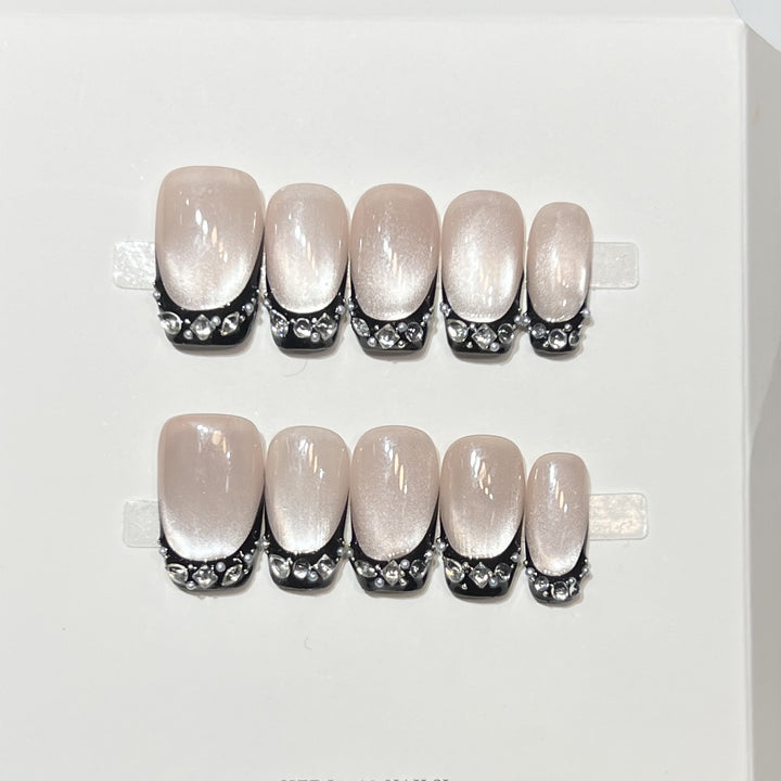 Decorative Rhinestone Tip Press-On Nails Bowlift