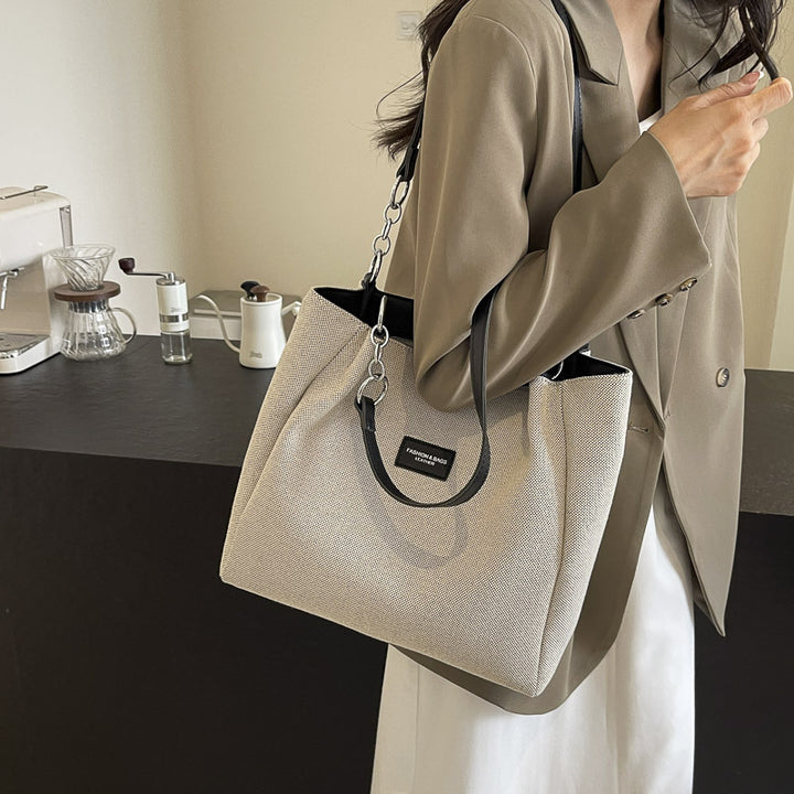 Premium Textured Hobo Bag Bowlift