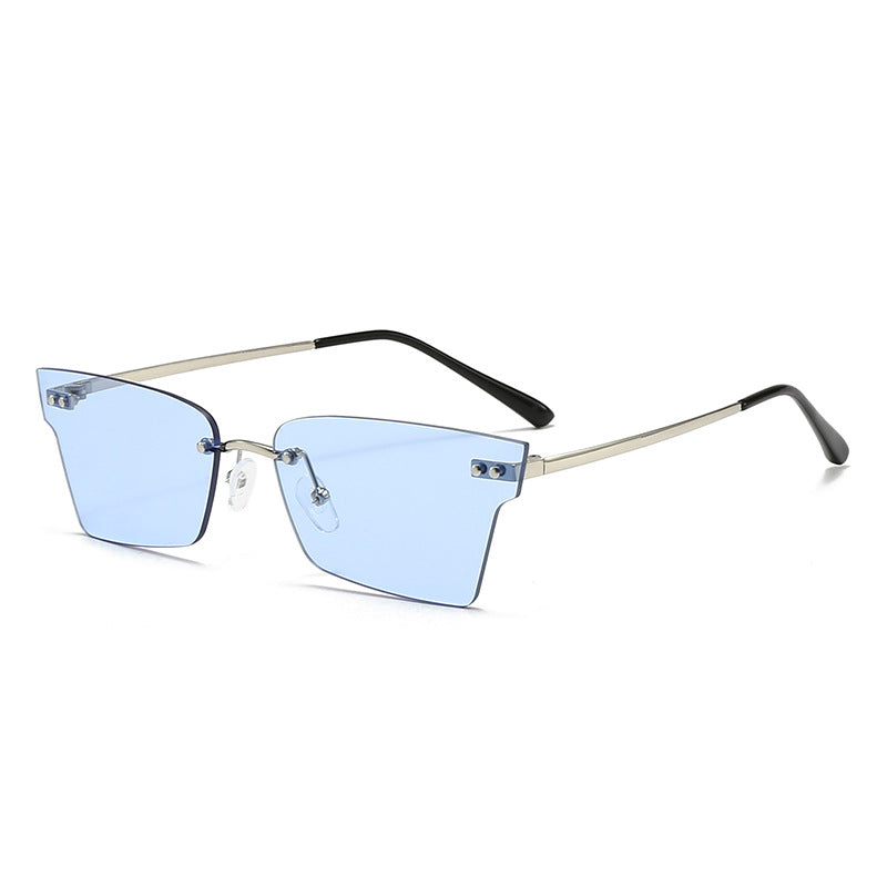 Ladies trendy geometric sunglasses with ultra-light frame Bowlift