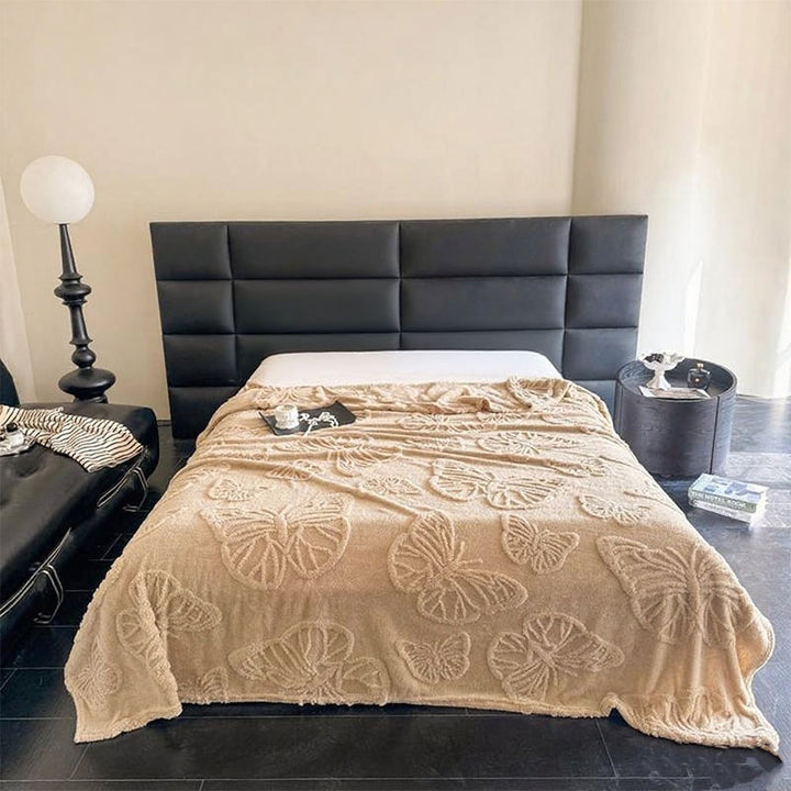 Women Plush Bedspread with Textured Design Bowlift