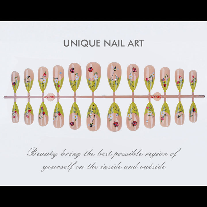Decorative Floral Press-On Nail Set Bowlift