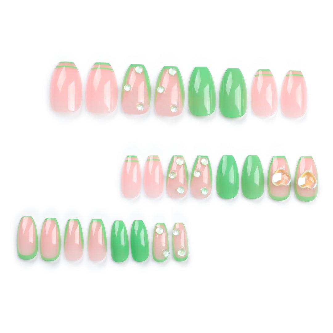 Creative Nail Art with Glitter and Heart Decorations Bowlift