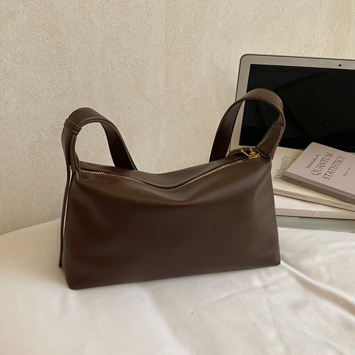 Sleek Modern Leather Shoulder Bag Bowlift