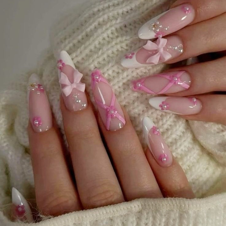 False nail set with playful 3D details and elegant accents Bowlift