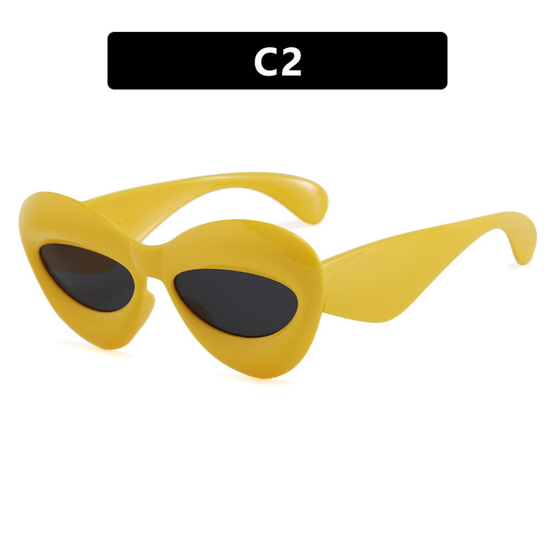 Ladies Cat-Eye Sunglasses in modern design Bowlift