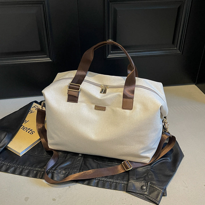 Spacious Weekender Duffle Bag Bowlift