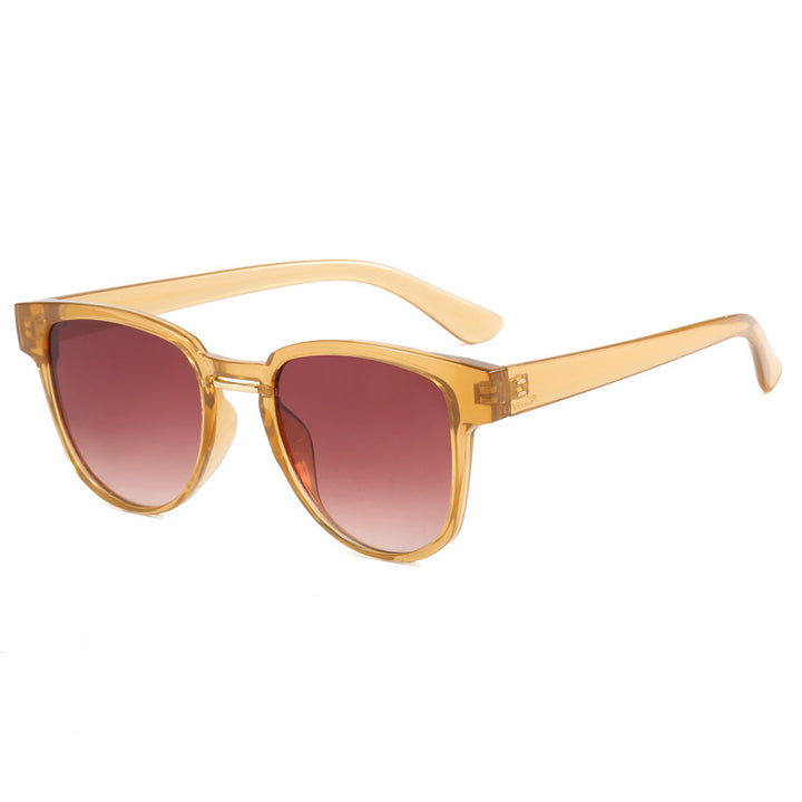 Ladies sunglasses in fashionable cat-eye style Bowlift