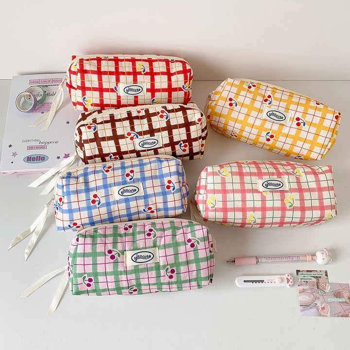 Fashionable Plaid Pencil Case Bowlift