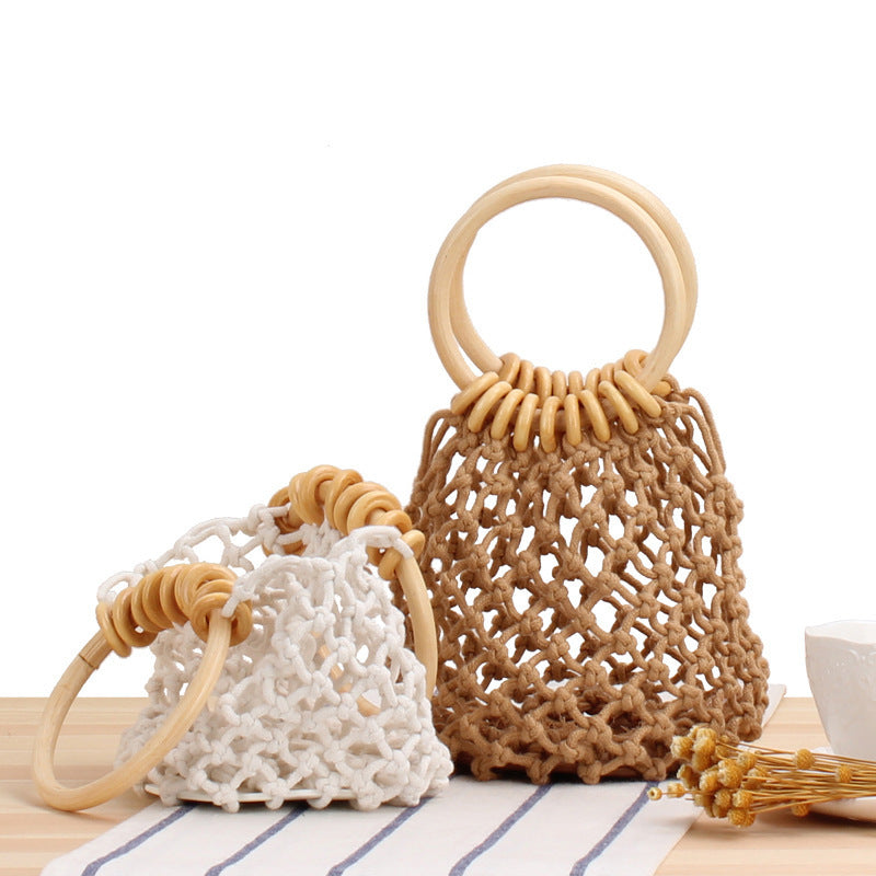 Elegant mesh handbag with wooden handles Bowlift