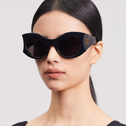 Ladies stylish Cat-Eye sunglasses with high-gloss design and protective lenses Bowlift