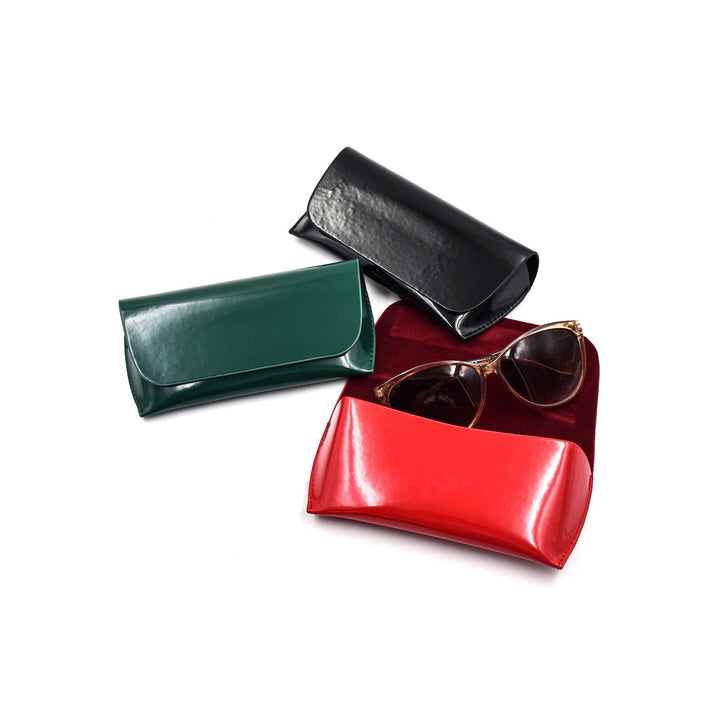 Chic Patent Leather Eyewear Case Bowlift