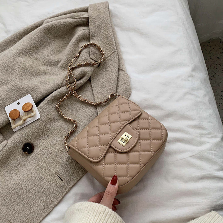 Quilted Crossbody Handbag Bowlift