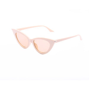 Ladies Cat-Eye Sunglasses with Luxurious Design and UV Protection Bowlift