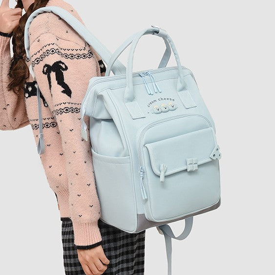 Multifunctional backpack with thoughtful compartments and robust design Bowlift