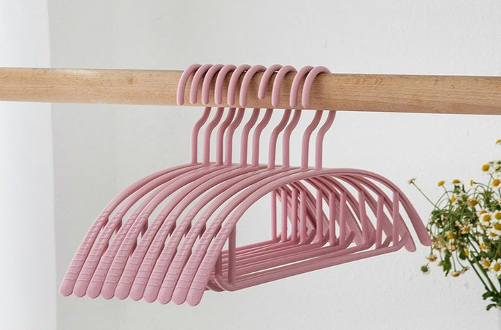 Non-Slip Versatile Clothes Hangers Bowlift