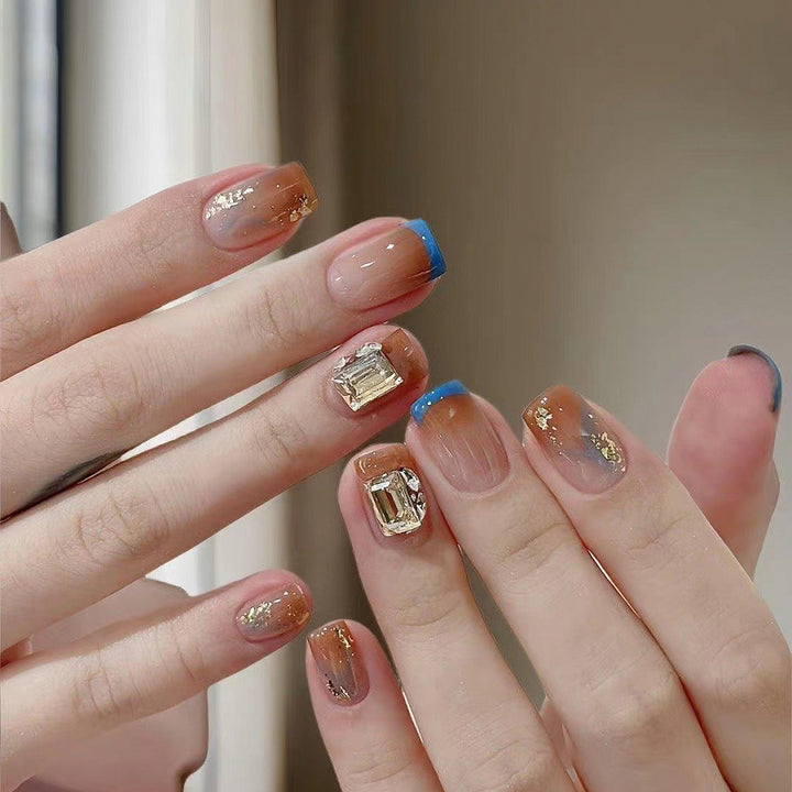 Artificial Glitter Nails with Glossy Finish Bowlift