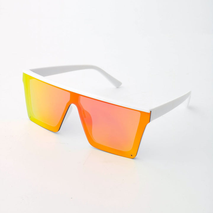 Women oversized sunglasses in futuristic design Bowlift