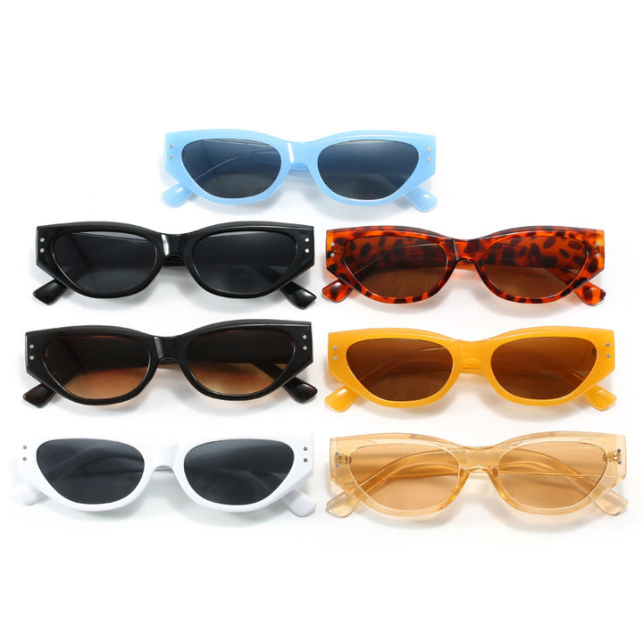 Women's fashionable sunglasses in trendy Cat-Eye style Bowlift