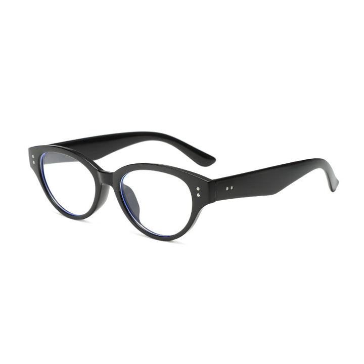 Women's Cat-Eye Sunglasses with Elegant Plastic Frame and UV Protection Bowlift